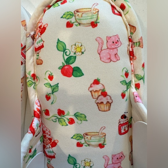 Strawberry Shortcake Slippers🍓 - Picture 4 of 4